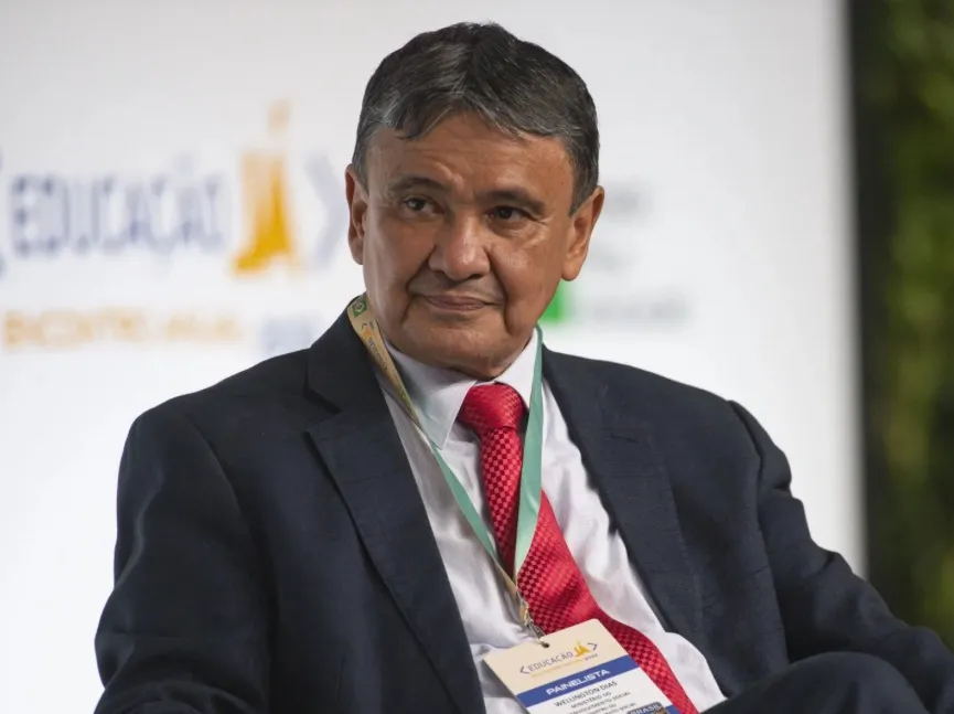 Governo desautoriza ministro e nega aumento do Bolsa Família