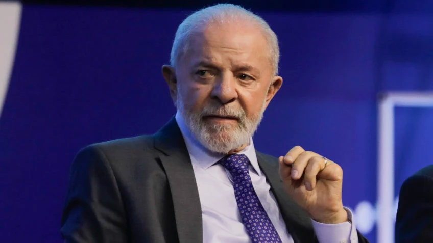 62% acham que Lula não deve tentar reeleição, diz Ipec