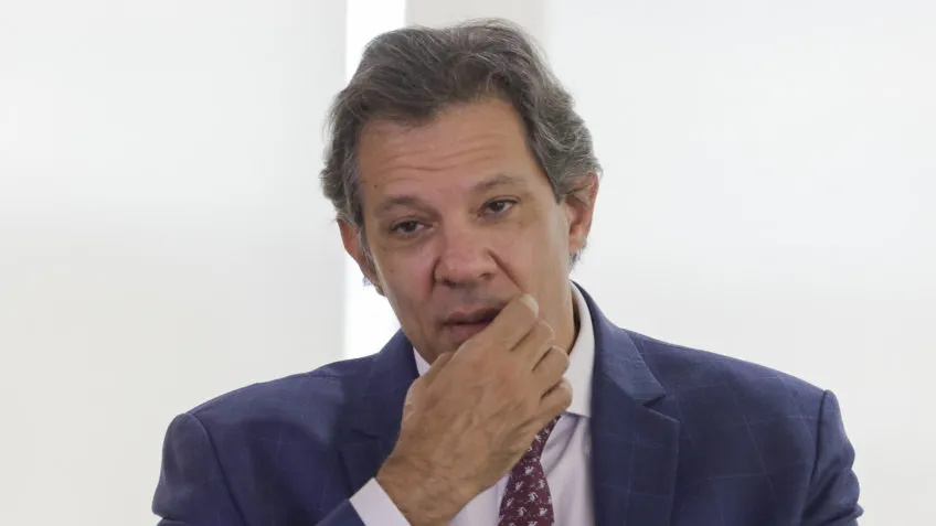 46,4% dos deputados acham atuação de Haddad ruim ou péssima