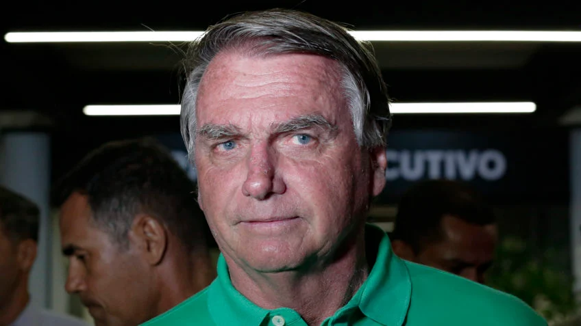 Tribunal Militar nega habeas corpus para impedir prisão de Bolsonaro