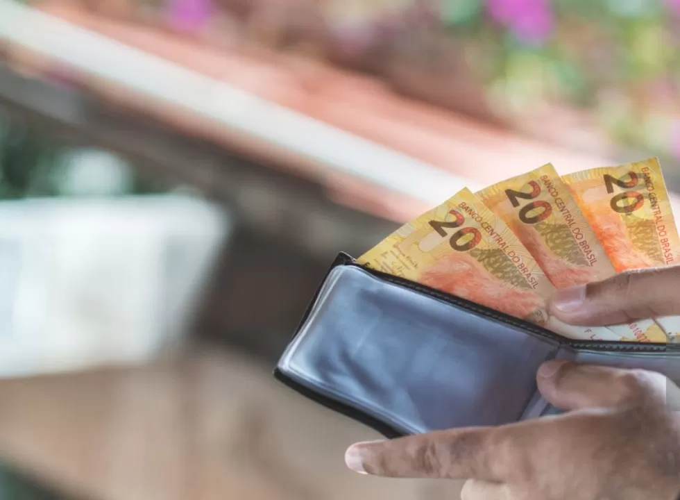 Endividamento dos brasileiros volta a crescer após duas quedas consecutivas