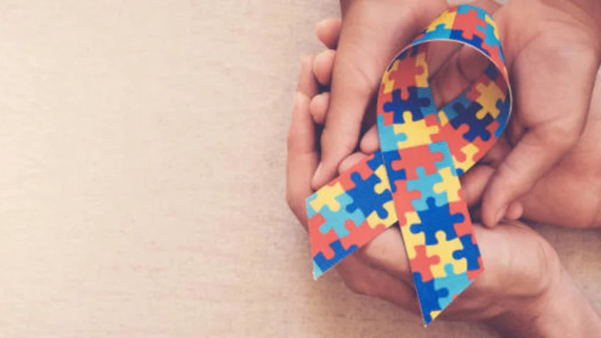 Projeto quer criar selo para identificar autistas no trânsito