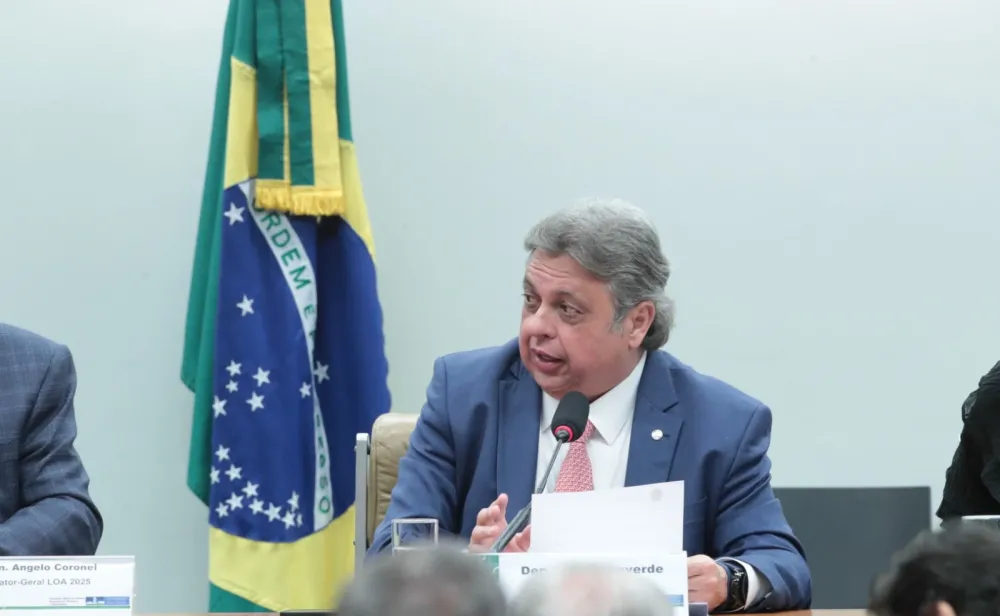 Congresso aprova orçamento de 2025 com R$ 50 bilhões em emendas e vale gás