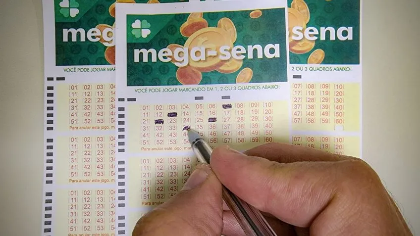 Mega-Sena 2843 acumula e premiação pode ir a R$ 14,5 milhões na terça (25)