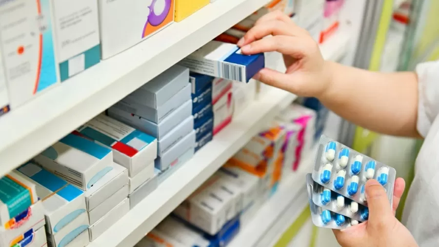 CFM considera 'ilegal' deixar que farmacêuticos prescrevam medicamentos Imagem: iStock
