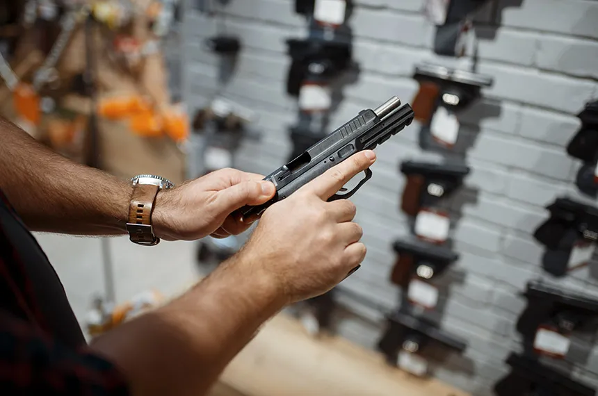 Comissão do Senado deve votar liberação de arma para advogado