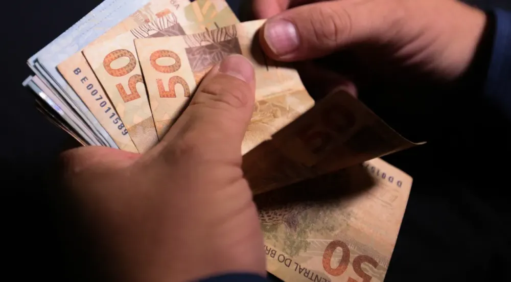 Quaest: para 56%, economia brasileira piorou nos últimos 12 meses