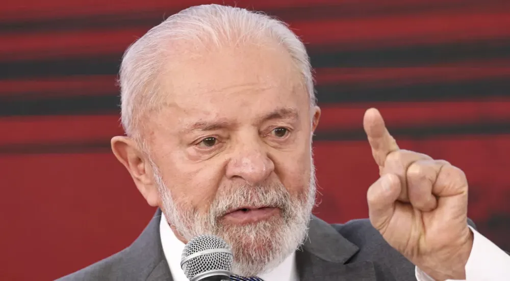 Datafolha: avaliação positiva do governo Lula vai a 29%; negativa é de 38%