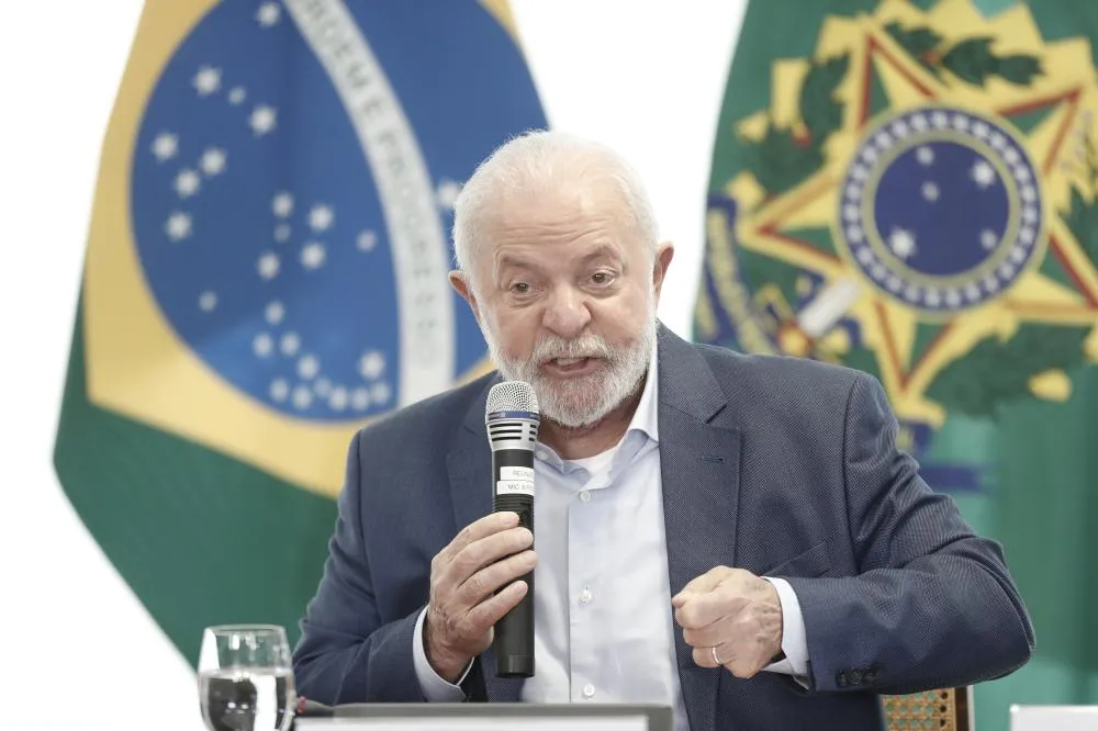 Governo Lula revisa 841 mil auxílios-doenças; impacto é de R$ 3 bilhões