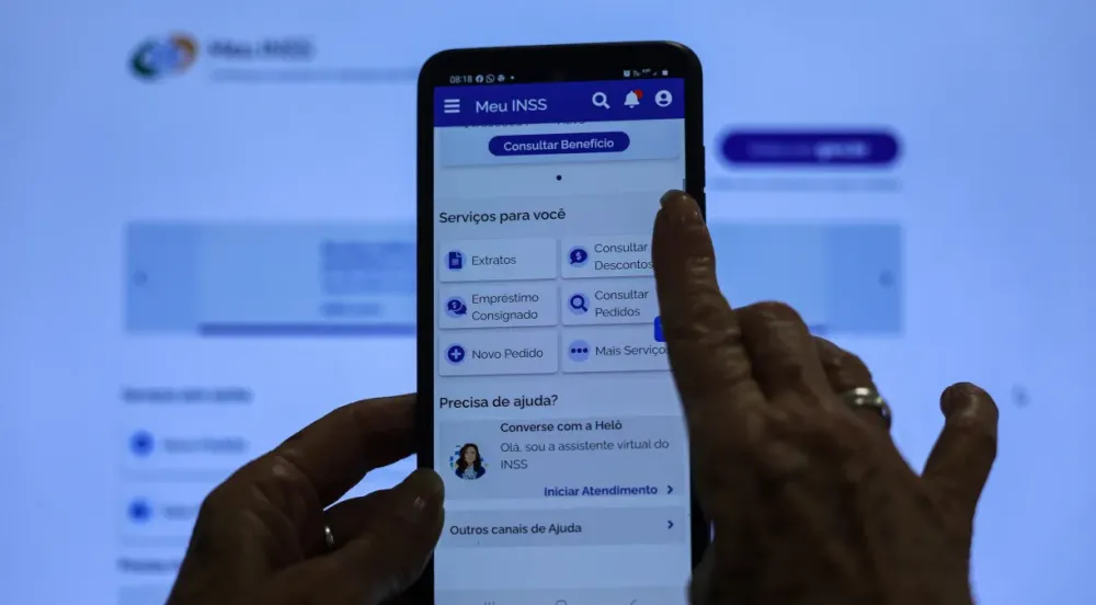 Quase metade dos aposentados não conhece o “Meu INSS”, diz PF
