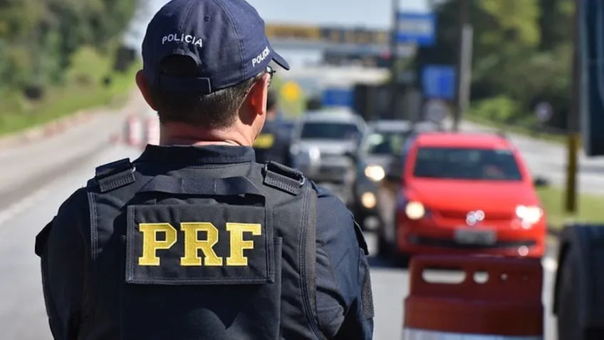 Governo Bolsonaro ordenou blitz no 2º turno mirando Nordeste, diz ex-PRF