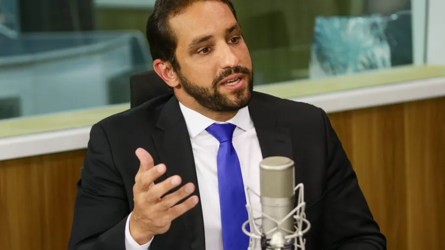 Em meio a investigação da PF, governo vai trocar presidente da Codevasf