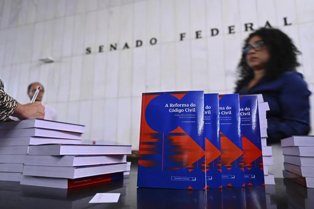 Não podemos admitir um novo Código Civil feito às cegas