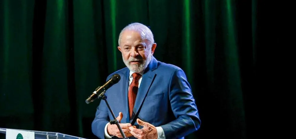 Lula defende aumento do IOF como forma de financiar gastos públicos