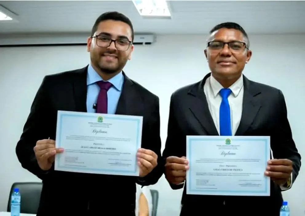 Justiça cassa mandatos de prefeito e vice de Campo Alegre do Fidalgo