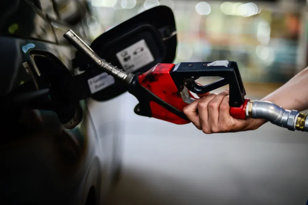 CNPE deve aumentar mistura do etanol na gasolina de 27% para 30%
