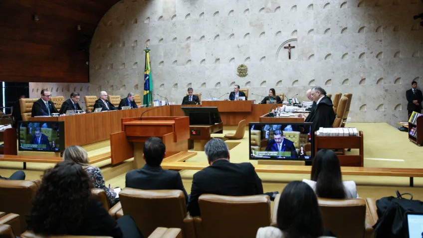 Entenda como fica a responsabilização das redes por posts de usuários