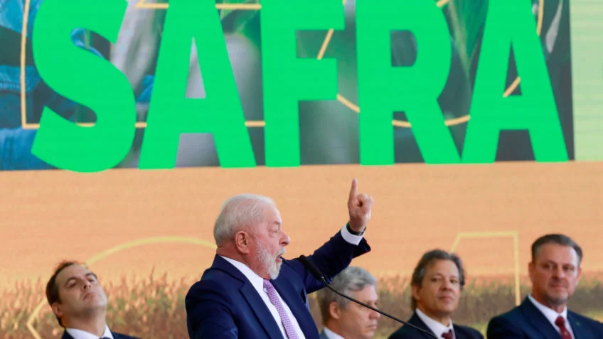 Lula anuncia Plano Safra acima de R$ 500 bi e com juros mais altos