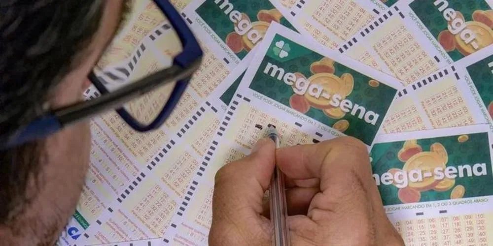 Ninguém acerta as seis dezenas, e Mega-Sena vai a R$ 25 milhões; veja os números