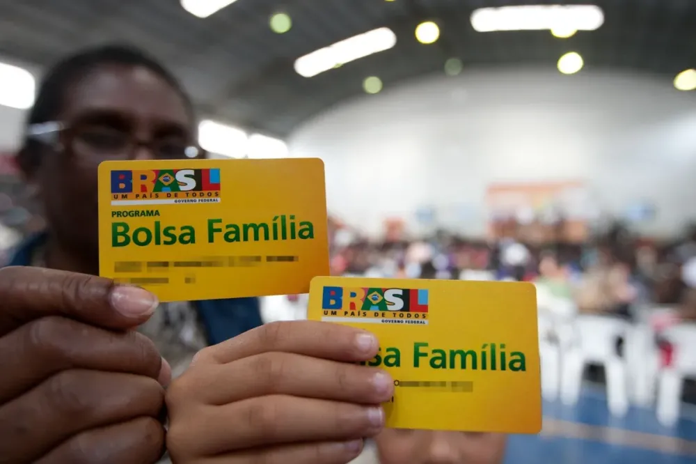 Mais de 23 mil famílias têm Bolsa Família cancelado no Piauí, segundo MDS