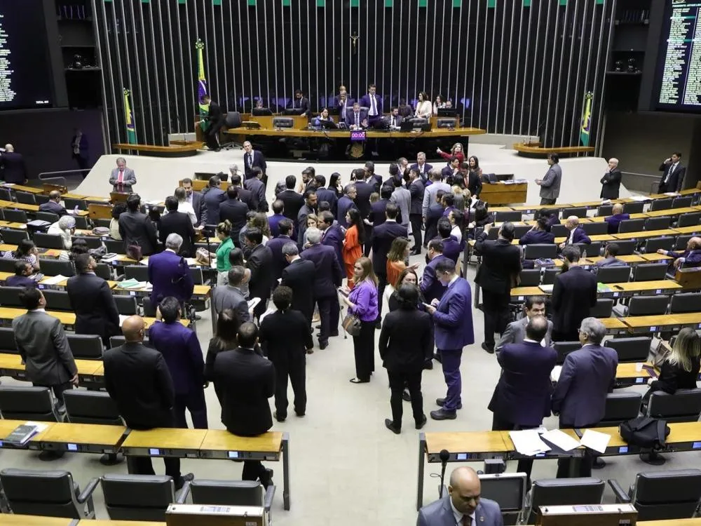 Congresso cria desigualdade e dá menos emendas a cidades que mais precisam