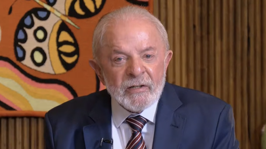 Lula afirma que, se for candidato, ganha eleição em 2026