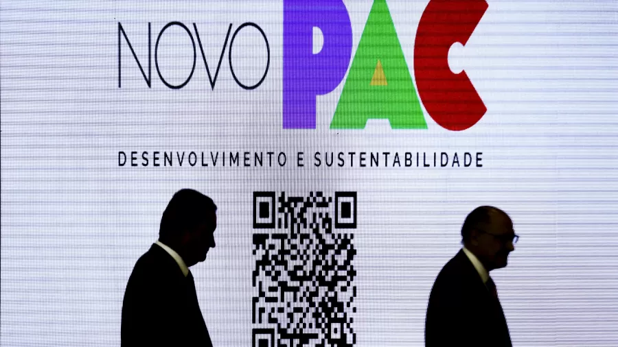 Governo delega mais verba a estados e municípios, e obras do PAC atrasam