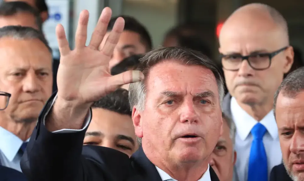 Julgamento de Bolsonaro começa na terça e terá oito sessões