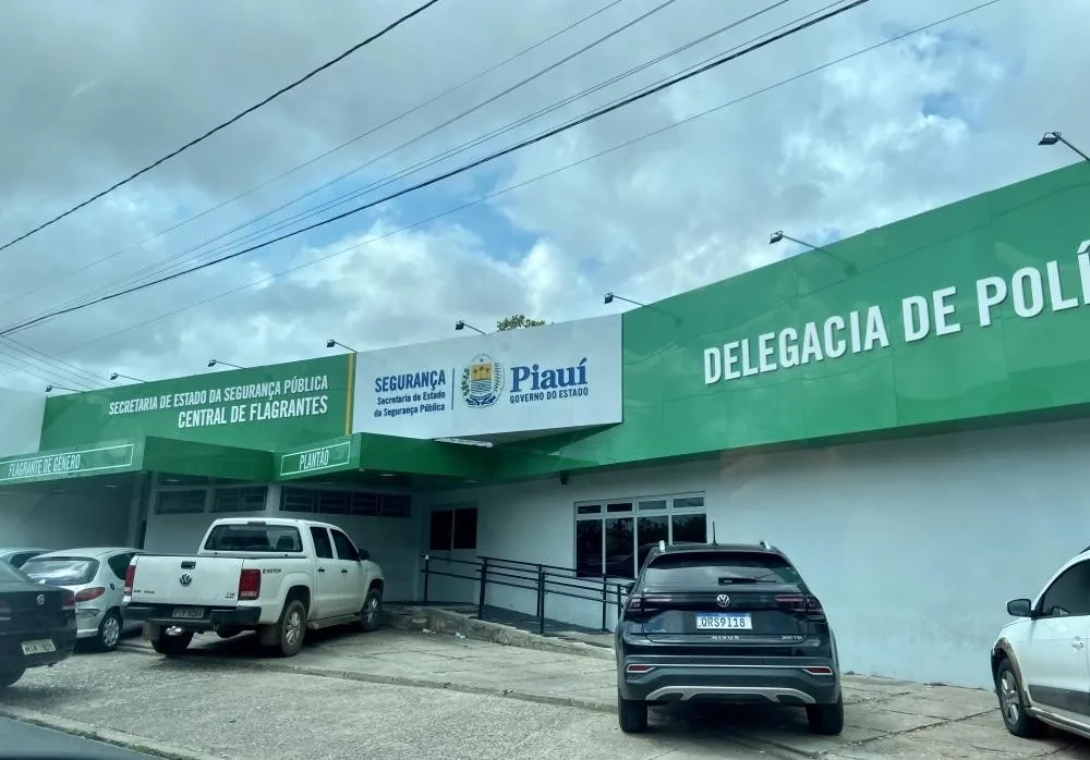 Prefeito do Piauí é vítima de extorsão por travesti em motel