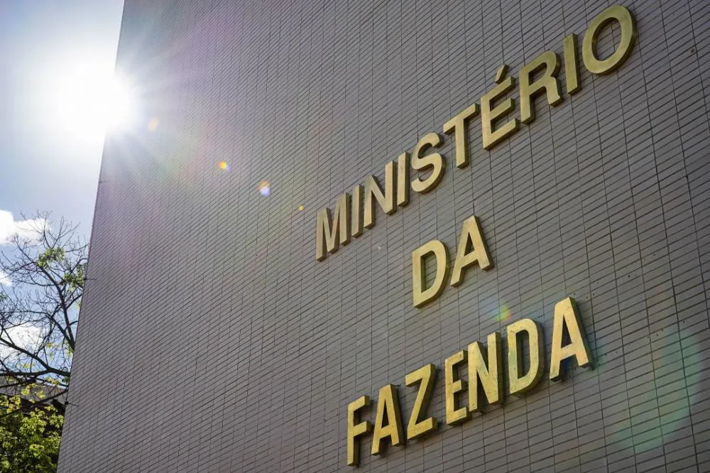 Tesouro Nacional mostra Piauí bastante endividado e com grande risco de colapso financeiro
