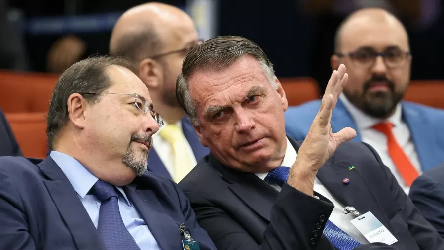 STF retoma hoje julgamento com defesas de Bolsonaro e de outros três réus