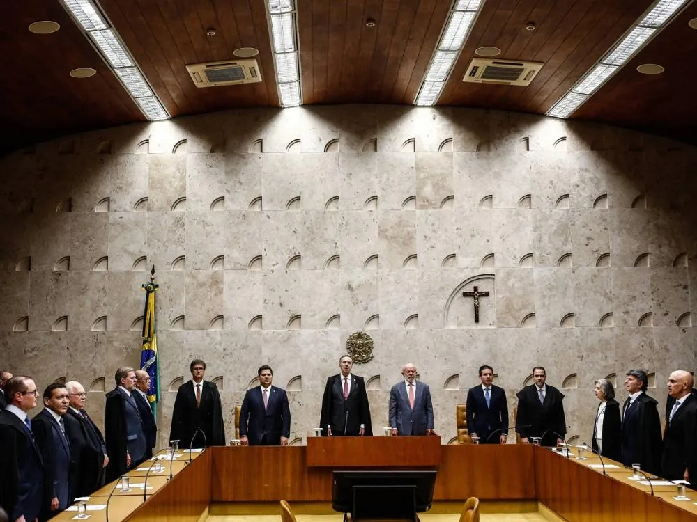 Vaga de Barroso no STF reaviva pressão sobre Lula, que só escolheu 1 mulher em 10 indicações