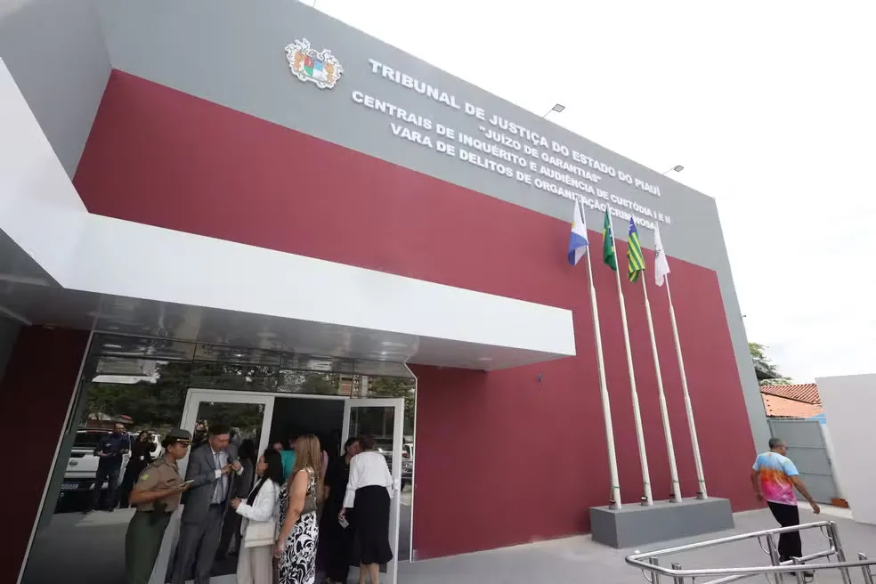 Advogados e servidora do Governo do Piauí são presos em Teresina