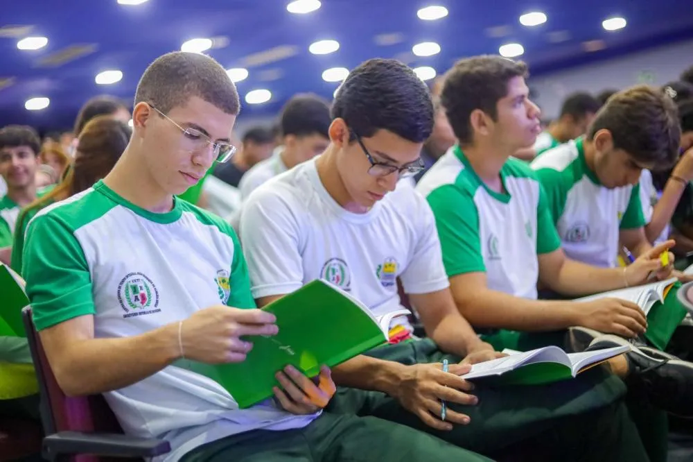 Mais de 120 mil estudantes piauienses farão Enem neste domingo