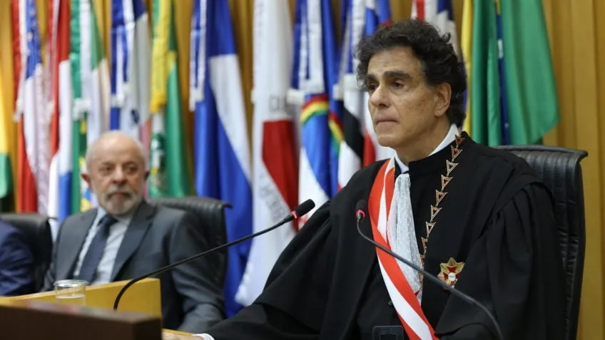 “Não estou defendendo que ninguém ganhe mal, mas as coisas estão fora do limite de contenção”, diz Luiz Philippe Vieira de Mello Filho