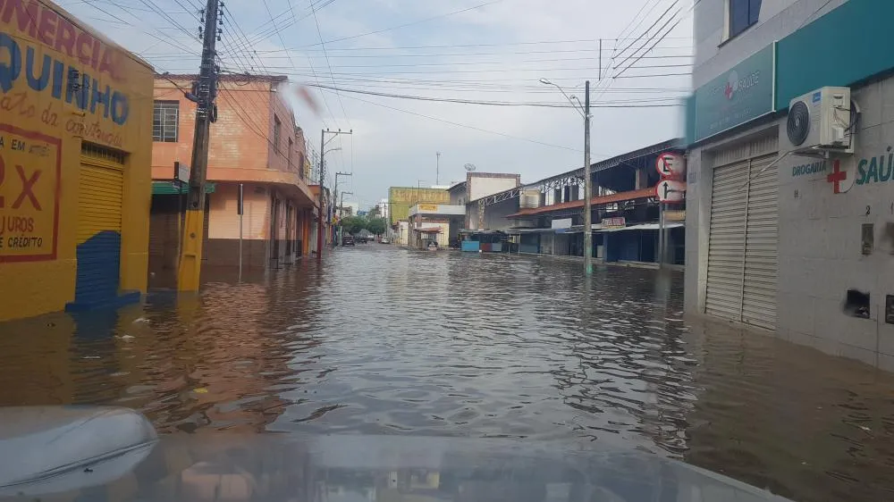 Piauí deve registrar 48 horas de chuvas intensas, segundo alerta do Inmet