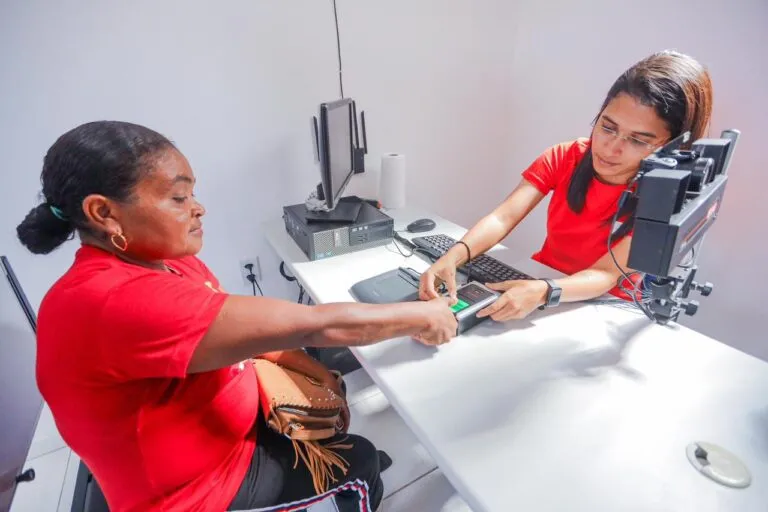 Decreto determina servidores do Piauí a tirar nova identidade