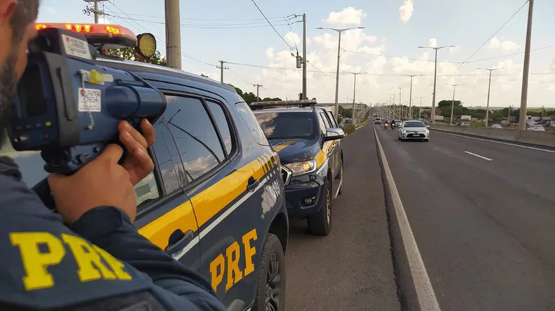 PRF inicia Operação Rodovida e reforça fiscalização nas rodovias do Piauí
