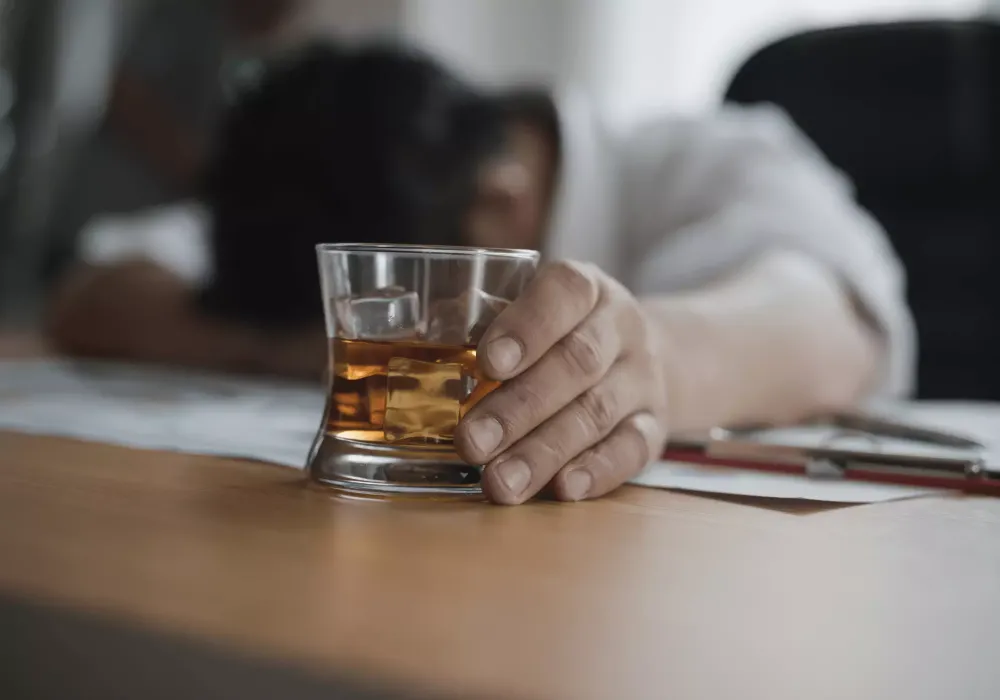 Internações por alcoolismo: Piauí teve 20 hospitalizações por dia em 2024, aponta estudo