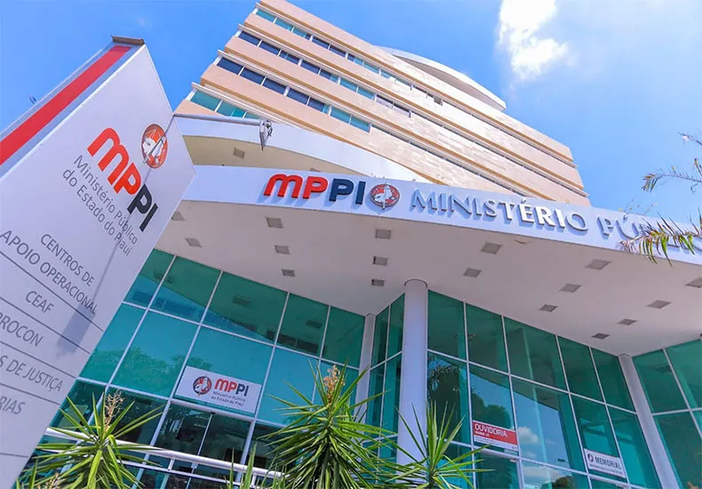 MP denuncia advogado por se apropriar de R$ 19 mil de mulher morta no Piauí