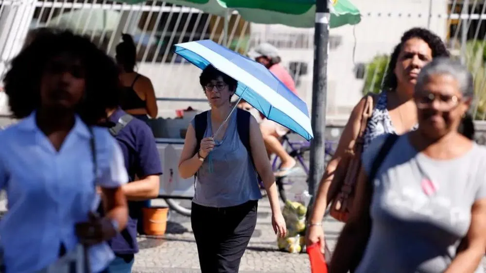 População sujeita a calor extremo pode quase dobrar até 2050, alerta novo estudo