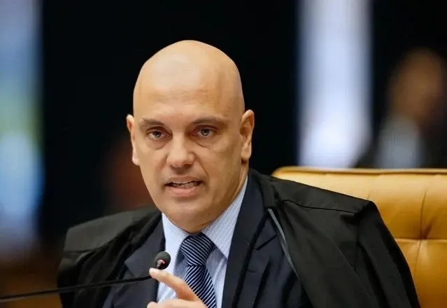 Decisão de Alexandre de Moraes retoma cobrança de ICMS sobre energia solar no Piauí