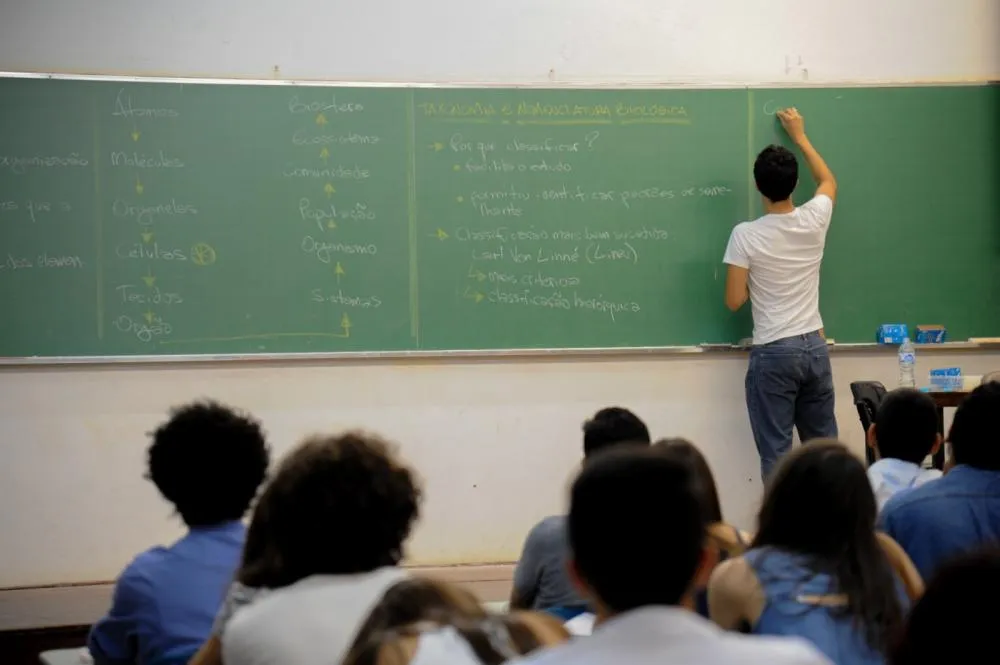 Estudo mostra que o Piauí tem a pior remuneração para professor