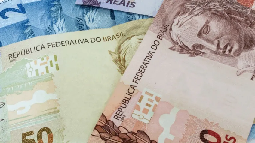 35% dos aposentados usam consignado para quitar dívidas, diz pesquisa