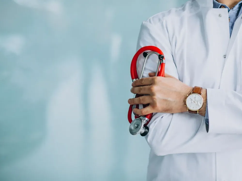 MEC pune cursos de Medicina com nota baixa no Enamed; veja lista