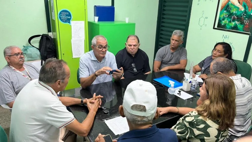 Equipes de saúde se reúnem para fortalecer ações de enfrentamento à dengue na região da Serra da Capivara (Foto: Sesapi)