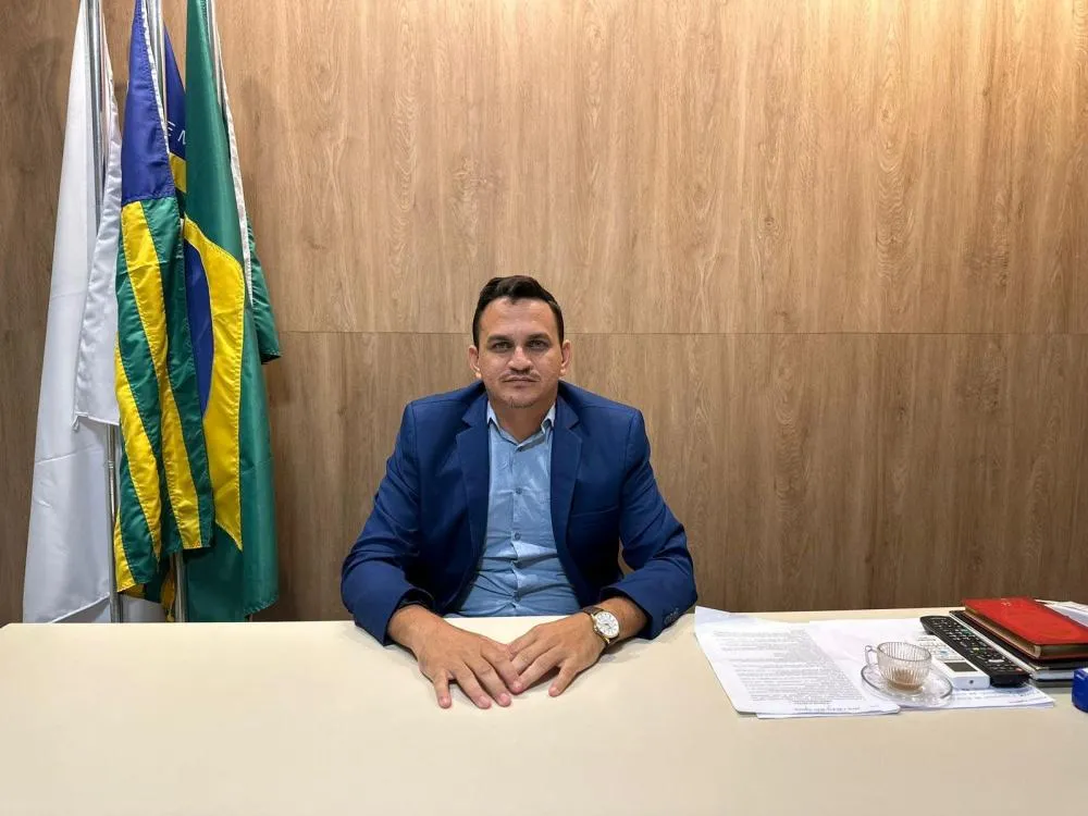 Projeto extingue salários de vereadores em 87% das cidades do Piauí; Avep critica