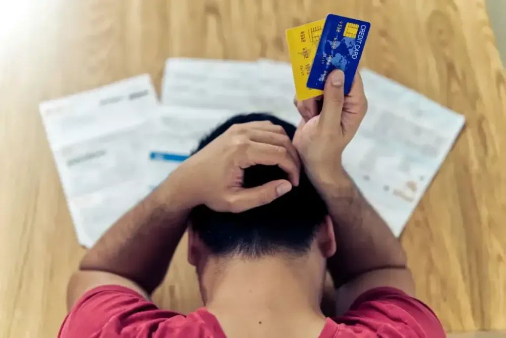 Com média de R$ 1,1 mil, 27,5 milhões vivem inadimplência recorrente