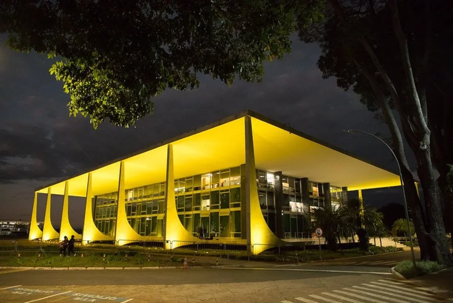 Juízes federais pressionam STF para teto salarial ser de R$ 71,5 mil