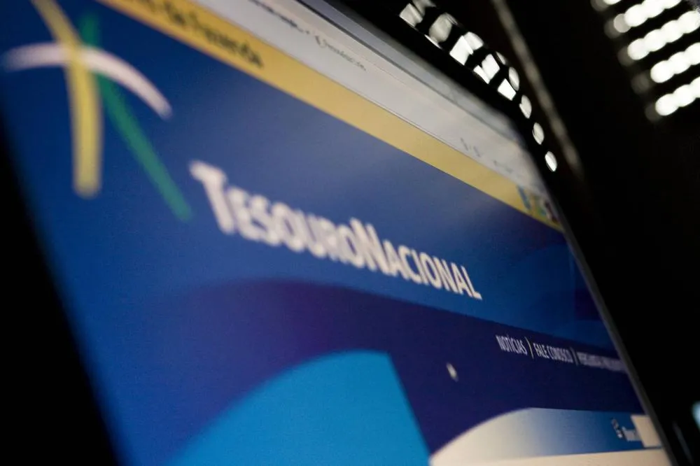 Tesouro paga R$ 834,80 milhões em dívidas garantidas pela União